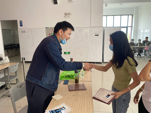 图片2.png 图片2.png