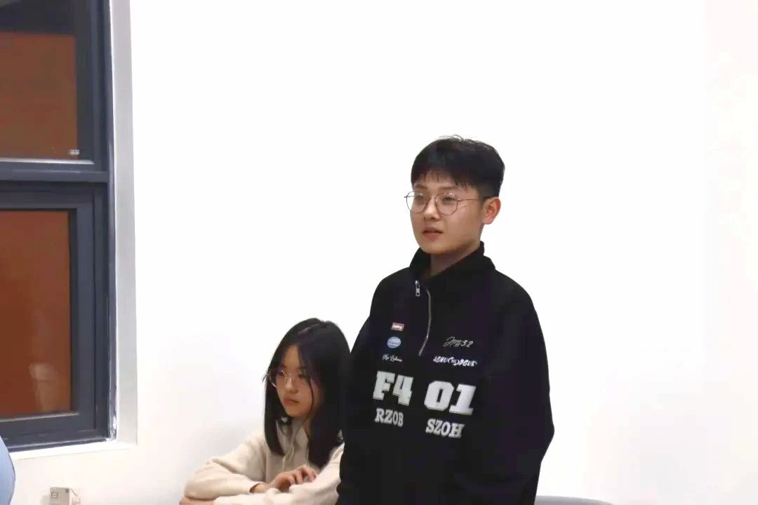 微信图片_20231126142702.jpg 微信图片_20231126142702.jpg