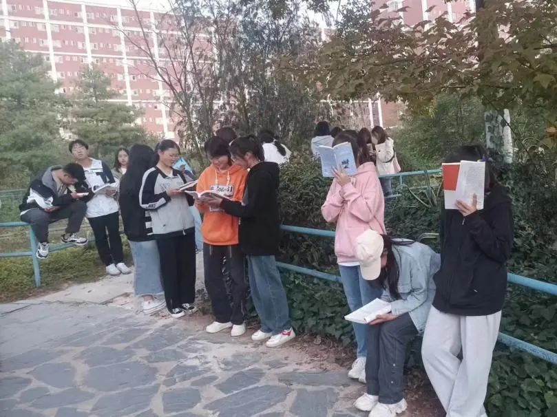 a5d5896c893b04829c2577d7cd431bac.jpg a5d5896c893b04829c2577d7cd431bac.jpg