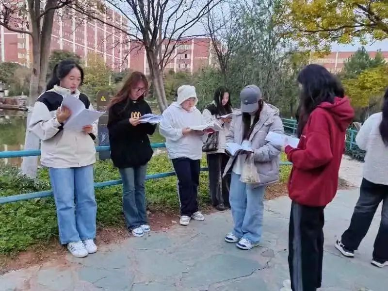 d833205cbe960fe2bfd6600b8854b44f.jpg d833205cbe960fe2bfd6600b8854b44f.jpg