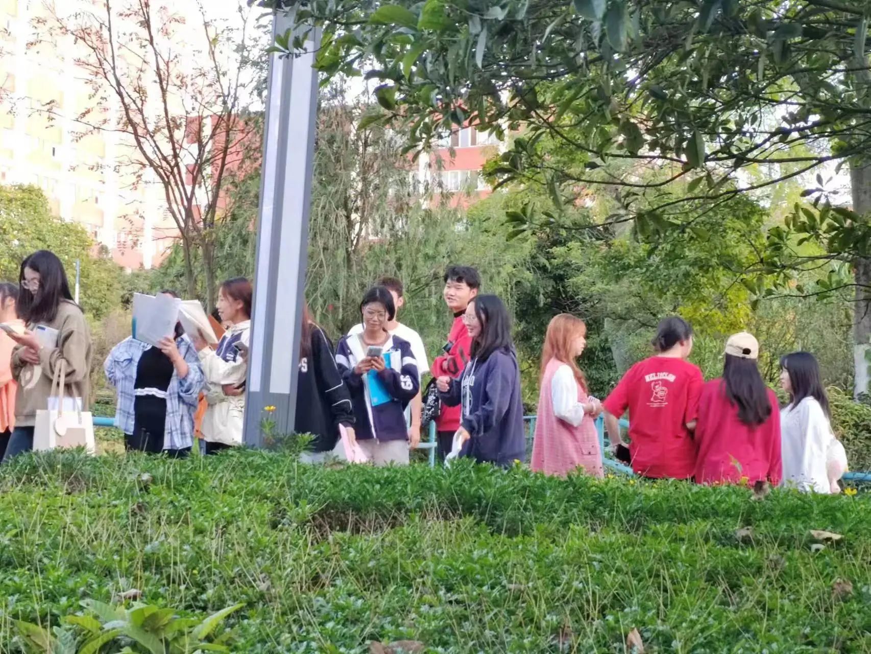 f0f83e6aa48262a5b9cc9f6309e9a505.jpg f0f83e6aa48262a5b9cc9f6309e9a505.jpg