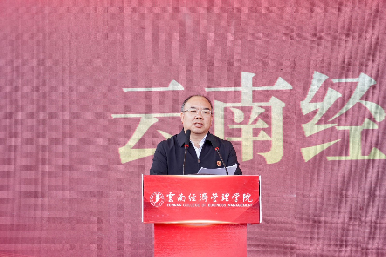 JPT00427-opq3982311075.jpg JPT00427-opq3982311075.jpg