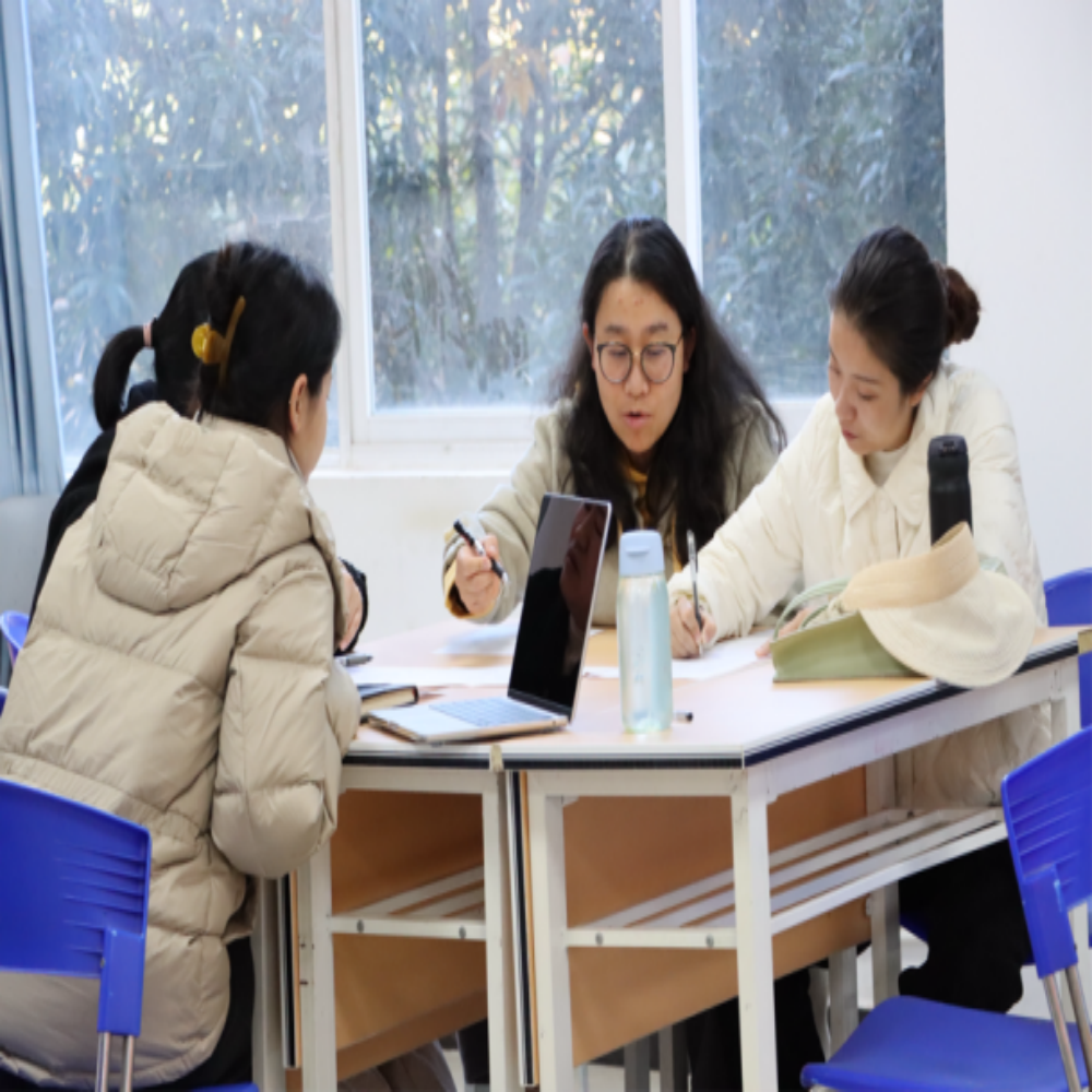 以赛促学强本领 锤炼初心担使命——云南经济管理学院医学院第八届辅导员素质能力大赛圆满落幕 第 18 张 以赛促学强本领 锤炼初心担使命——云南经济管理学院医学院第八届辅导员素质能力大赛圆满落幕 第 18 张