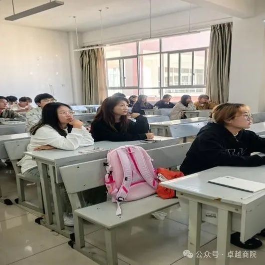 贸易经济教研室召开英语四六级考前动员会 第 2 张 贸易经济教研室召开英语四六级考前动员会 第 2 张