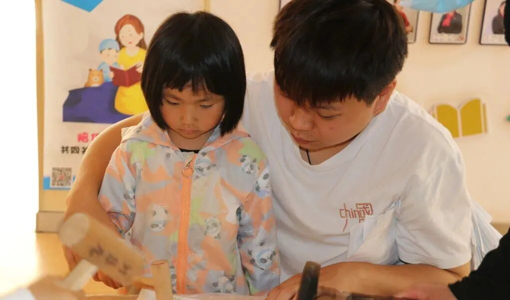 杨千沛妈妈：校园到婚纱，儿子儿媳都考上编了‼️ 第 10 张